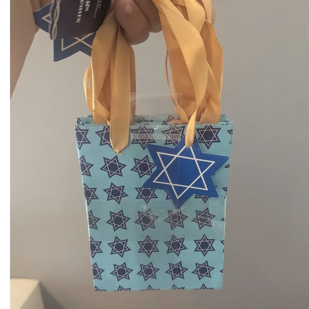 NWT Ashland Hanukkah Gift Bags 2 Sets of 6 (12 Total) Star of David Blue Gold